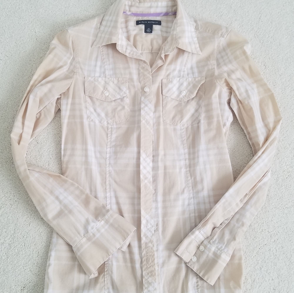 Banana Republic Soft Tan & White Plaid Shirt szXS